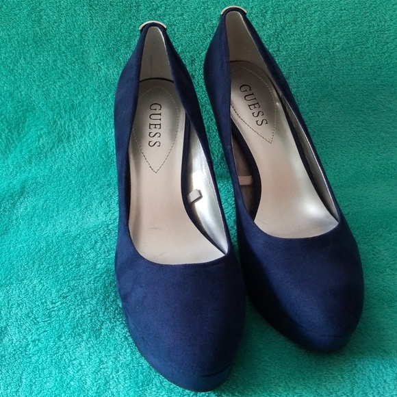 Tacones - Picture 3 of 4